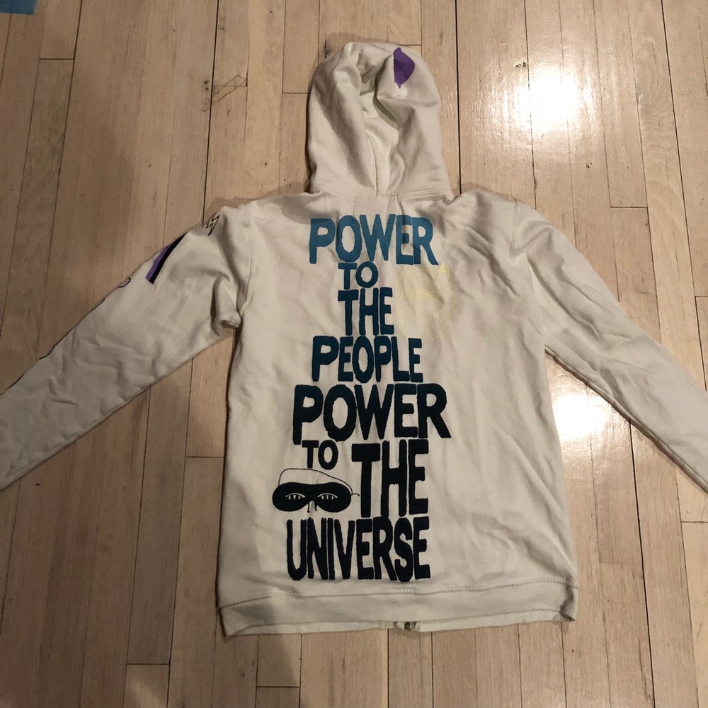 Free city zip sweatshirt